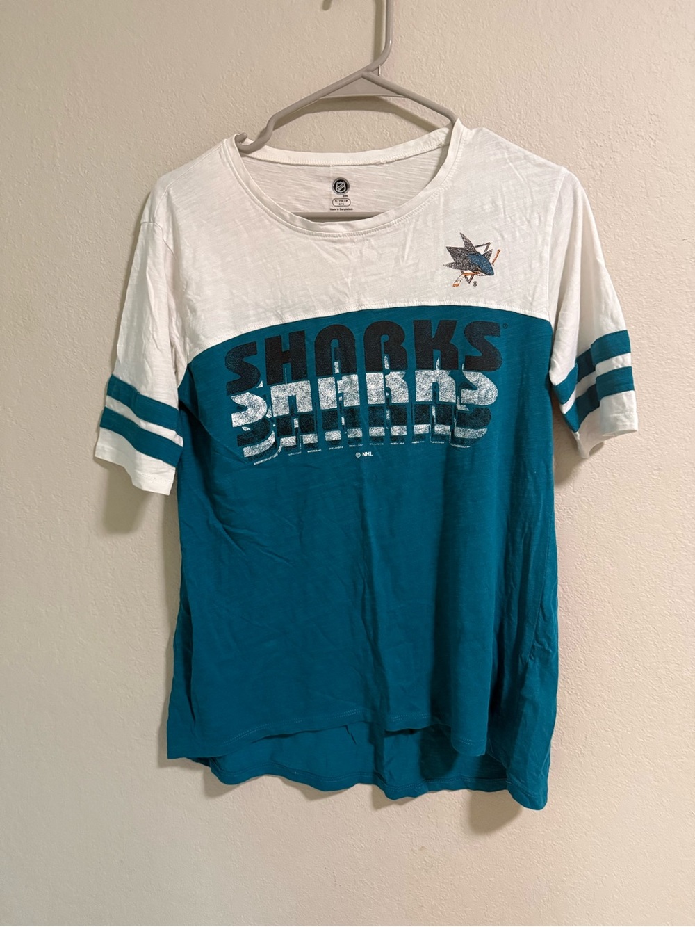 NHL San Jose Sharks Colorblock Graphic Tee S